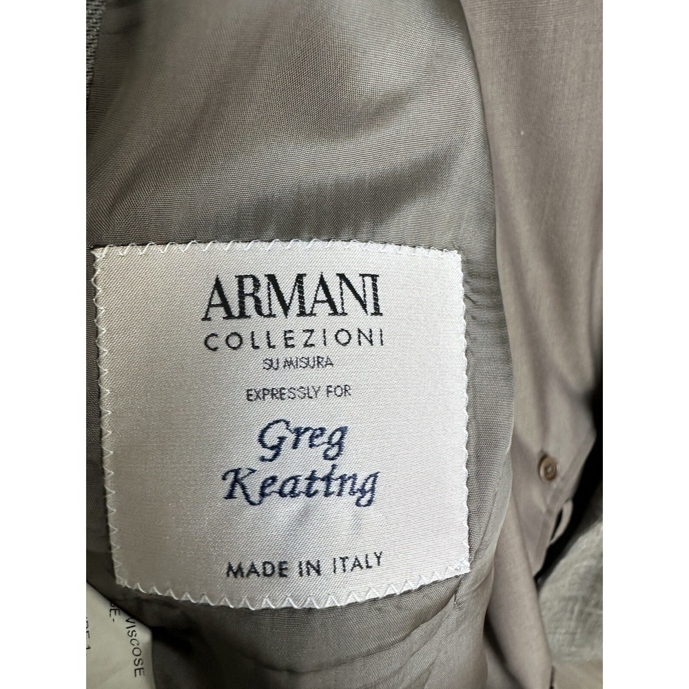 ARMANI  COLLEZIONI SU MISURA men's 2 piece suit.  Size  48L.      (s159) - Picture 8 of 16